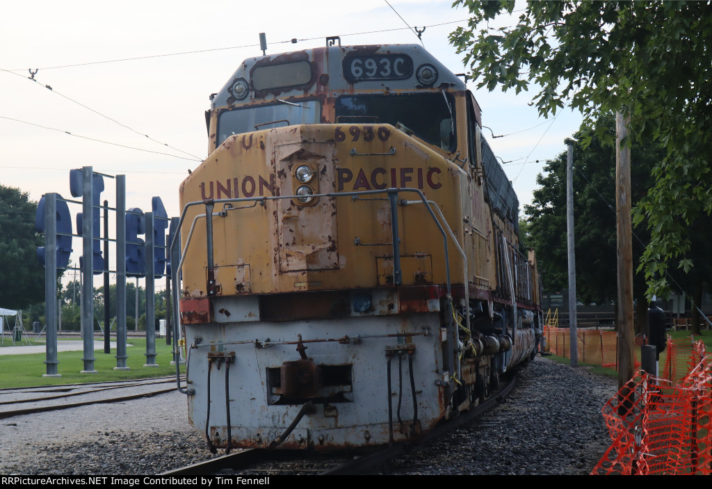 Union Pacific #6930